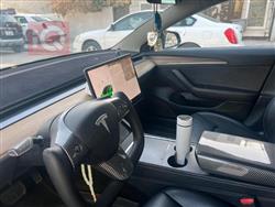 تسلا موديل 3